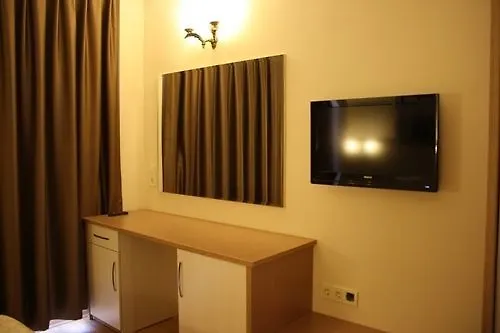 Firat Mert Hotel Çeşme